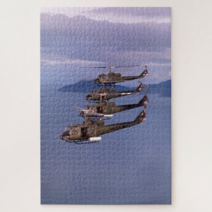 UH-1E Huey-helikopters – HML-167 U.S. Marines 1970 Legpuzzel