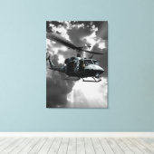 UH-1N Twin Huey Canvas Afdruk (Insitu (Houten vloer))