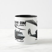 UH-1N Twin Huey Mok (Midden)