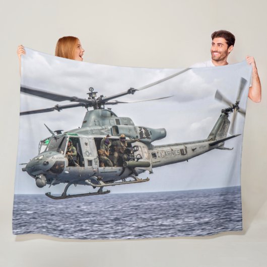 UH-1Y VENOM FLEECE DEKEN (In situ)