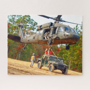 UH-60 M ZWARTE HAWK (16 x 20 INCH) Legpuzzel