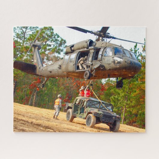 UH-60 M ZWARTE HAWK (16 x 20 INCH) Legpuzzel (Horizontaal)