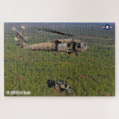 UH-60 M ZWARTE HAWK (20 x 30 INCH) Legpuzzel (Horizontaal)
