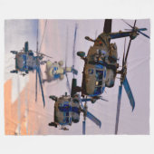 UH-60M ZWARTE HAWK FLEECE DEKEN (Voorkant (Horizontaal))