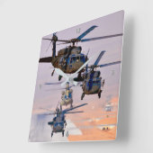 UH-60M ZWARTE HAWK VIERKANTE KLOK (Hoek)