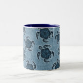 Uhane Honu Hibiscus Batik Hawaiian Turtle Tweekleurige Koffiemok (Center)