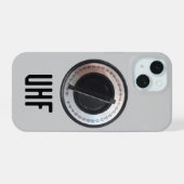 UHF Televisieknop iPhone 15 Case (Achterkant horizontaal)