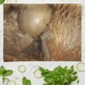 Uien in het net, groente en fruit, pikante koken theedoek (Gevouwen)