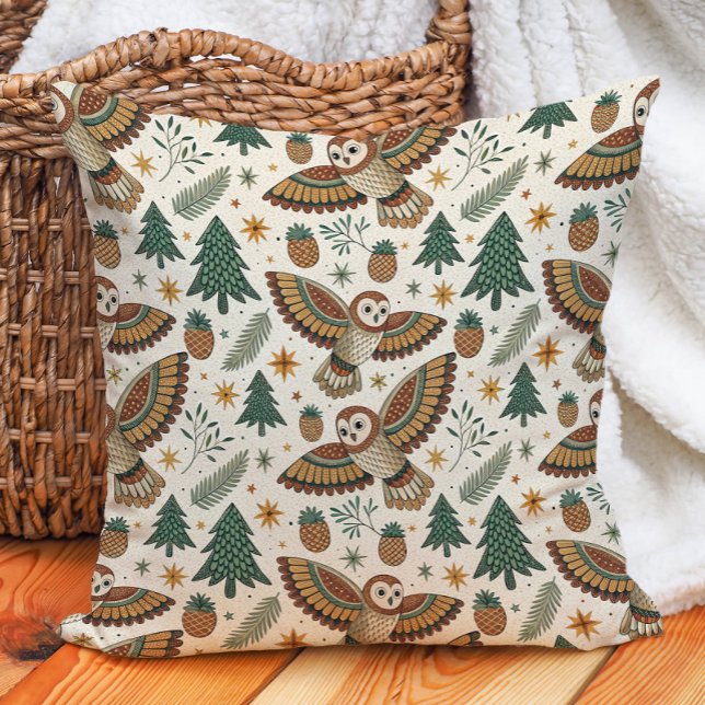 Uil Dennenappels Sterren Natuur Warm  Kussen (Owl and pine trees pillow)