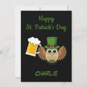 Uil drinkt bier St. Patrick's Day | Personaliseer Feestdagenkaart (Voorkant)