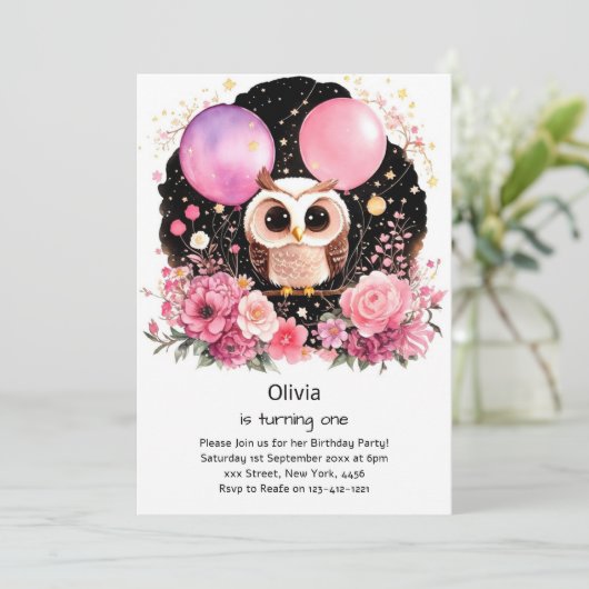 Uil eerste verjaardag uitnodiging (Staand voorkant)