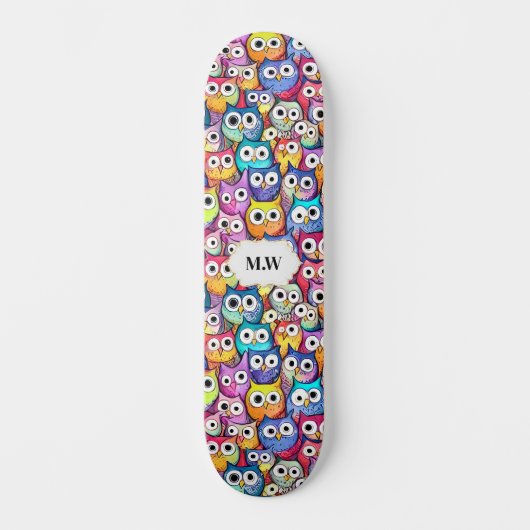 Uil gezichten cartoon vogelpatroon monogram sport persoonlijk skateboard (Voorkant)