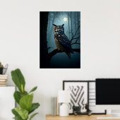 Uil in het maanverlichte bos - Mysterious Night Wi Poster (Thuiskantoor)