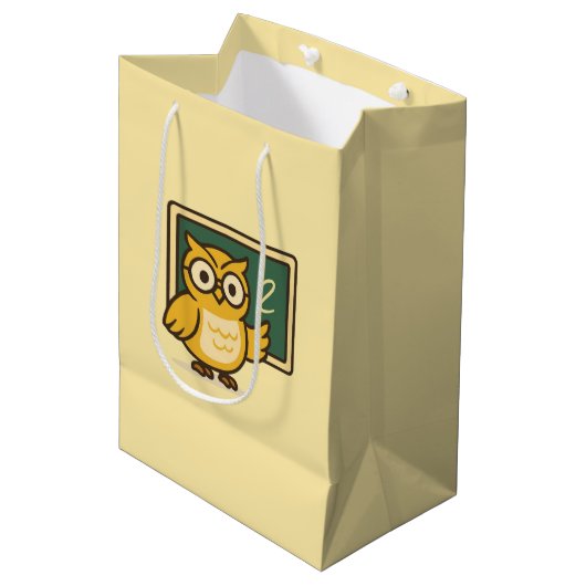 Uil Leraar Medium Cadeauzakje (Voorkant Gekanteld)