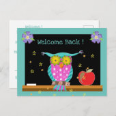 Uil met krijtbord en appel terug naar school briefkaart (Voorkant / Achterkant)