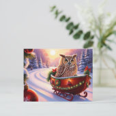 Uil op een slee tijdens de feestdagen briefkaart (Staand voorkant)