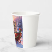 Uil op een slee tijdens de feestdagen papieren bekers (Links)