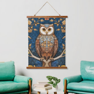 Uil op een tak blauwe herfst achtergrond art nouve hangend wandkleed