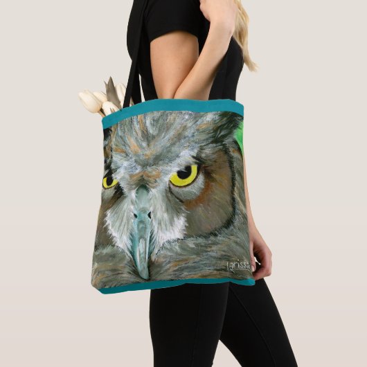 Uil: Turquoise Accent w/Feather Detail Back Tote Bag (Dichtbij)