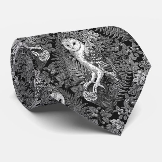 Uilen, varens, eik en bessen 4 stropdas (Opgerold)
