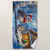 Uilen voor de Feestdagen ontwerp door Rich AMeN Gi Strandlaken (Voorkant)