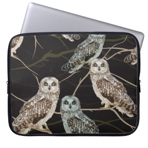 Uilentak: eenzame vogelbaars. laptop sleeve