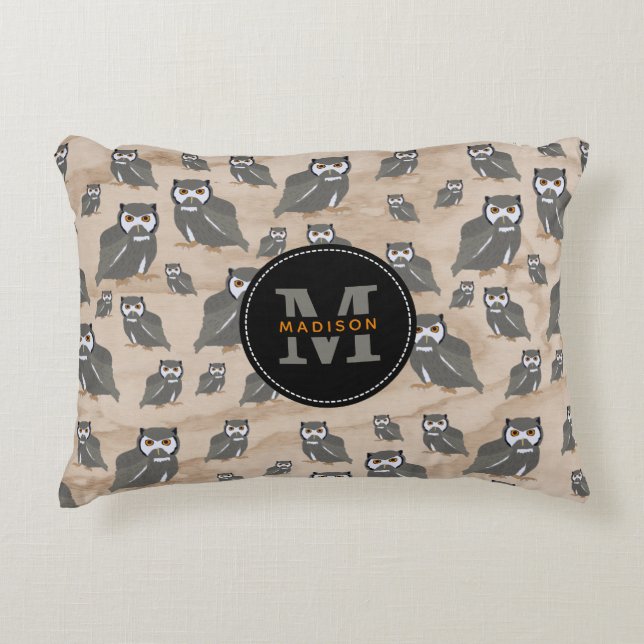 Uilpatroon & Landelijk Houten Initiaal Accent Kussen (Voorkant)