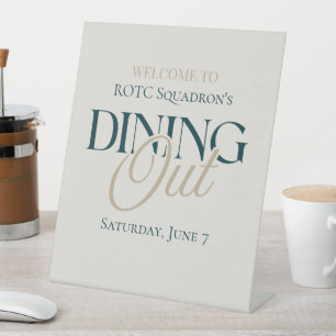 Uit eten - Modern Serif Military Reclamebord Met Voetstuk