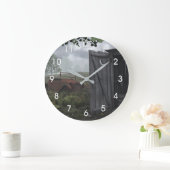 UIT HUIS EN DE GEROESTE KLOK VAN DE AUTO (Huis)