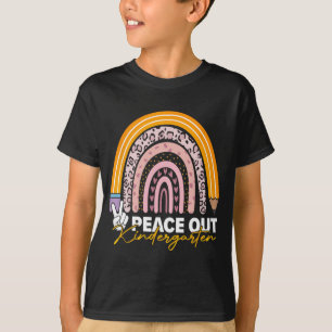 Uit kleuterschool Laatste dag van school leraar le T-shirt