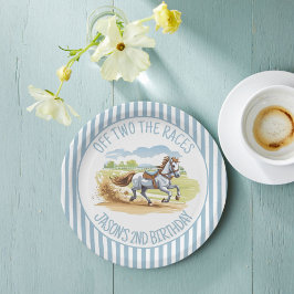 Uit twee races de ruiterpartij gedrukt papieren bordje