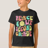 Uit tweede klas Groovy 2e klas laatste schooldag T-shirt (Voorkant)
