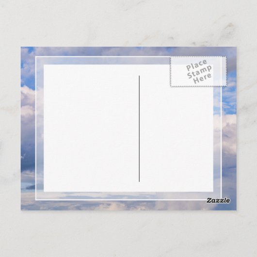 Uitgebreide blauwe hemel, verschillende cloudforma briefkaart (Achterkant)
