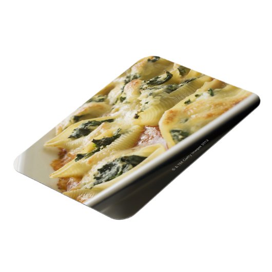 Uitgelekte deegschelpen met spinazie magneet (Linkerzijde)