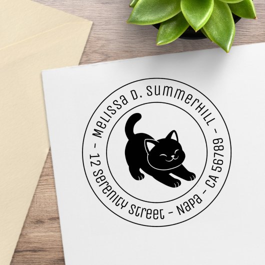 Uitgerekte Zwarte Kat Ronde Adres Rubberstempel