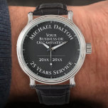 Uitkering of Long Service Award Watch Horloge<br><div class="desc">Een horloge om een pensionering of een lange dienst te gedenken. Personaliseer om naam,  bedrijf of organisatie,  en data te omvatten. Unieke herinnering aan een bijzondere prestatie. Pensionering of langdurige polshorloge.</div>