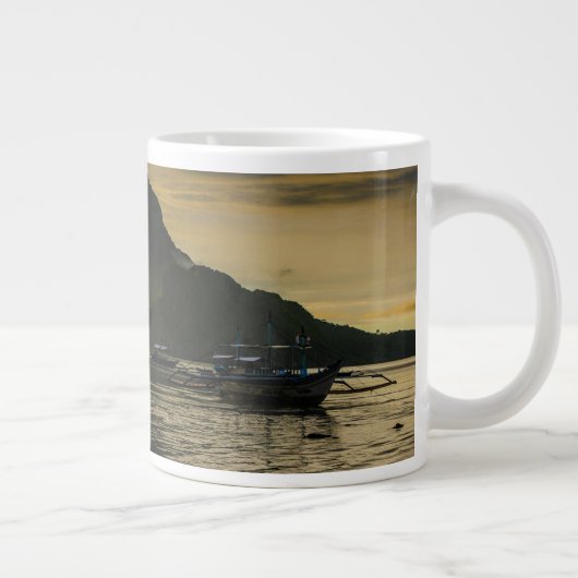 Uitkigger bij zonsondergang grote koffiekop (Rechts)