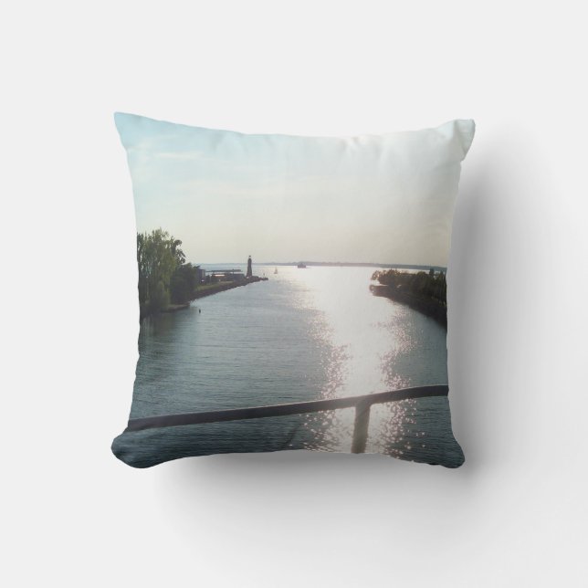 Uitkijken op Lake Erie Kussen (Voorkant)