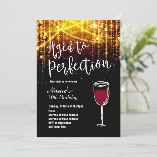 uitnodiging, Birthday Party, gerijpt om wijn te pe Kaart (Staand voorkant)