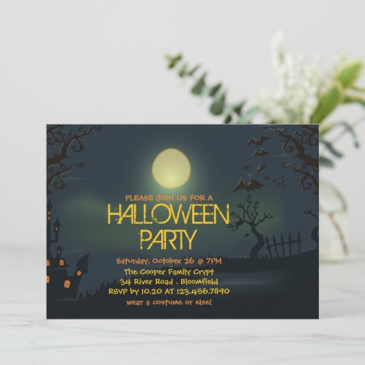 Uitnodiging Bleke Moon Halloween-partij (Staand voorkant)