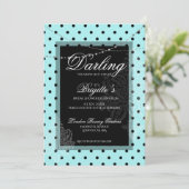 Uitnodiging met blauwe en zwarte polka stippen (Staand voorkant)