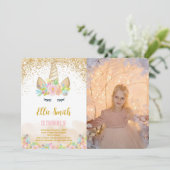 Uitnodiging met foto van een schattige eenhoorn (Staand voorkant)