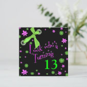 Uitnodiging om de verjaardag van meisjes te vieren (Staand voorkant)