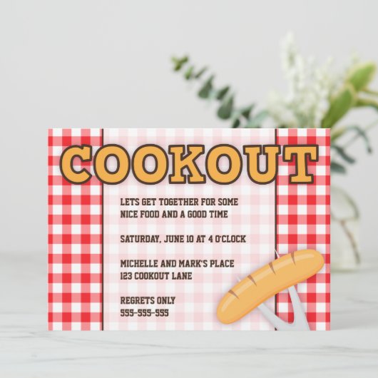 Uitnodiging op BBQ-partij met hotdog (Staand voorkant)