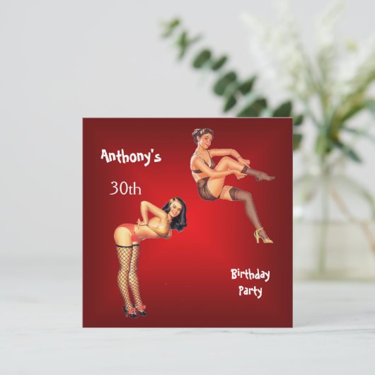 Uitnodiging rode Pin-up Girls Verjaardagsfeest (Staand voorkant)