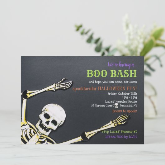 Uitnodiging Skeleton Halloween Party (Staand voorkant)