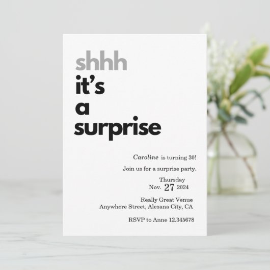 Uitnodiging Surprise Party Template Minimalistisch (Staand voorkant)