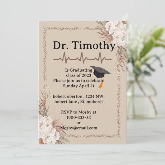 Uitnodiging tot afstuderen van een behandelbare st (Staand voorkant)