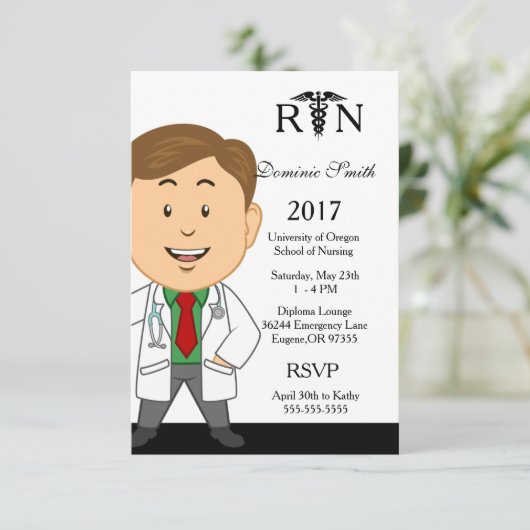 Uitnodiging tot Afstuderen van mannelijke verpleeg (Staand voorkant)