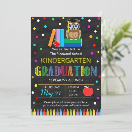 Uitnodiging tot Afstuderen voor jonge kinderen (Staand voorkant)